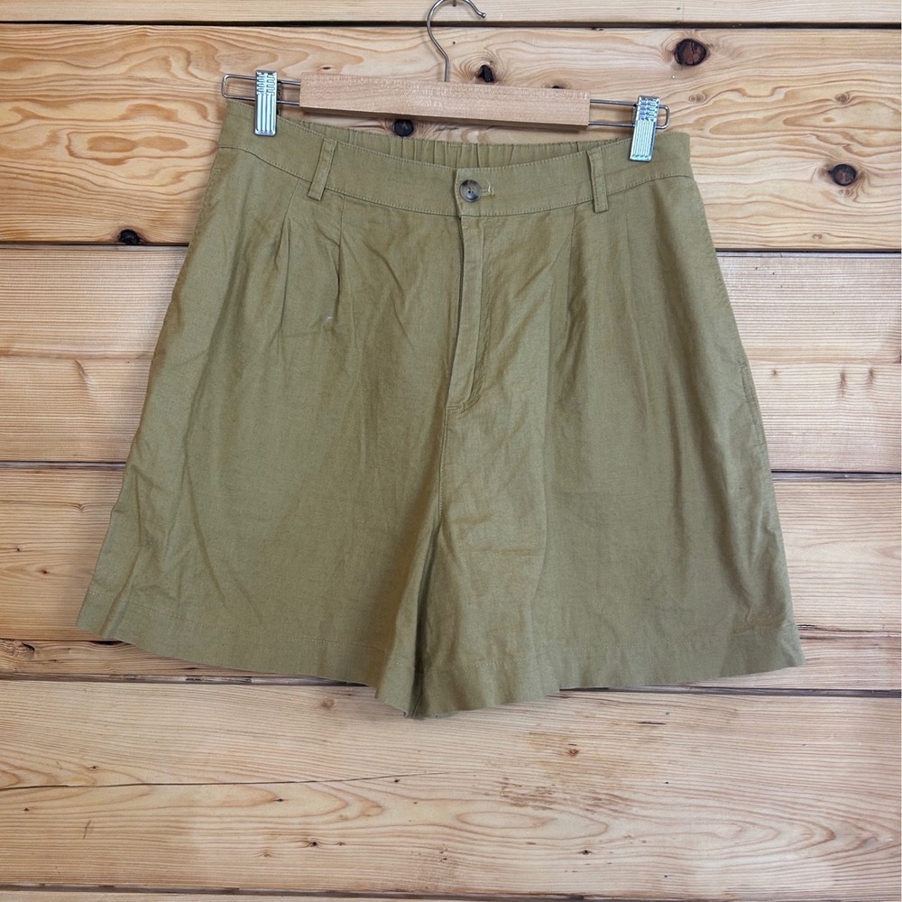 Uniqlo Khaki Neutral Green Cotton Linen Blend Pleated Shorts Size‎ Medium 28.5"